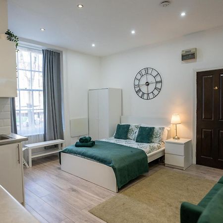 Beautiful Studio Flat In Hackney Next To Overground Station 伦敦 外观 照片