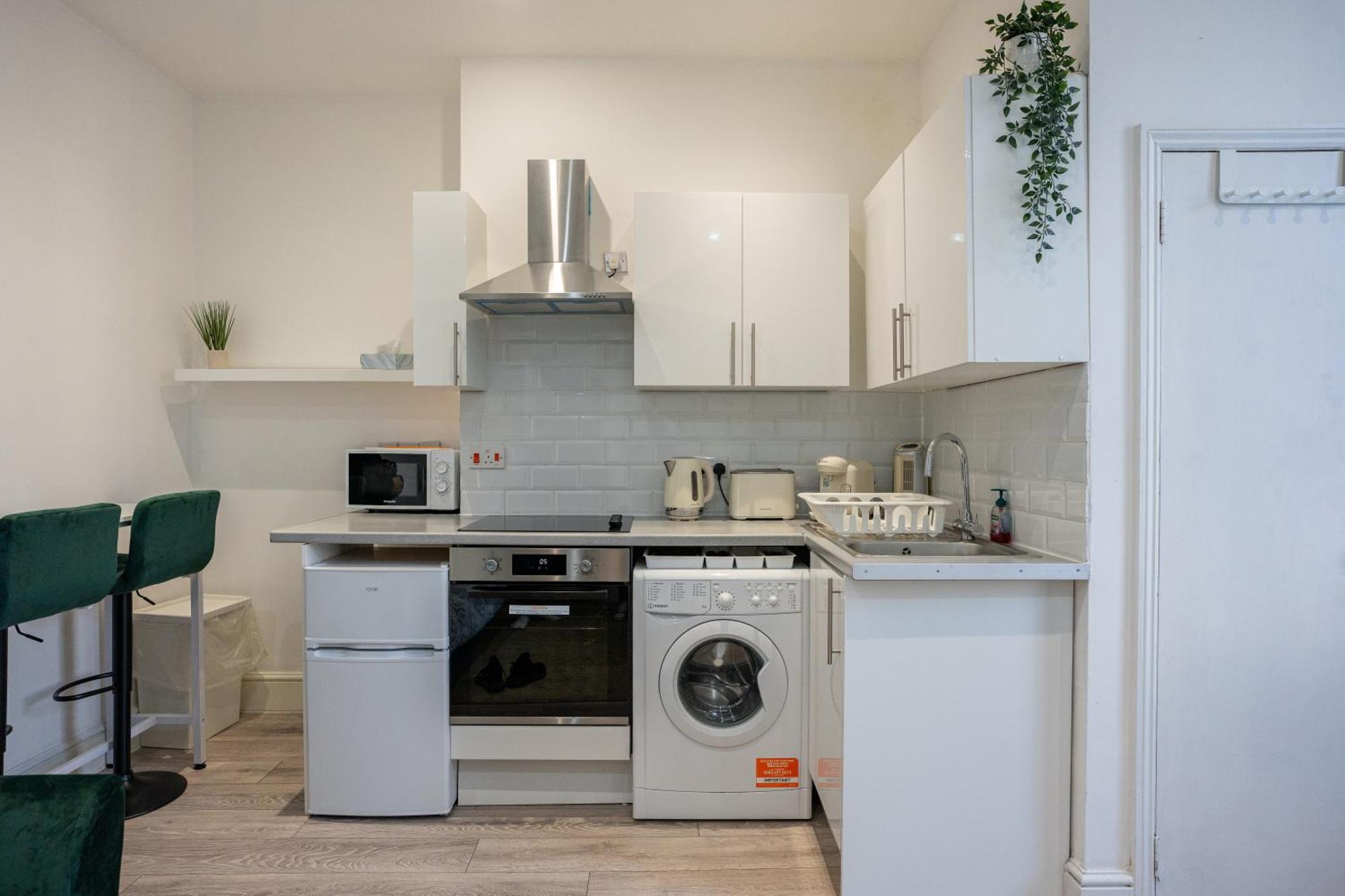 Beautiful Studio Flat In Hackney Next To Overground Station 伦敦 外观 照片