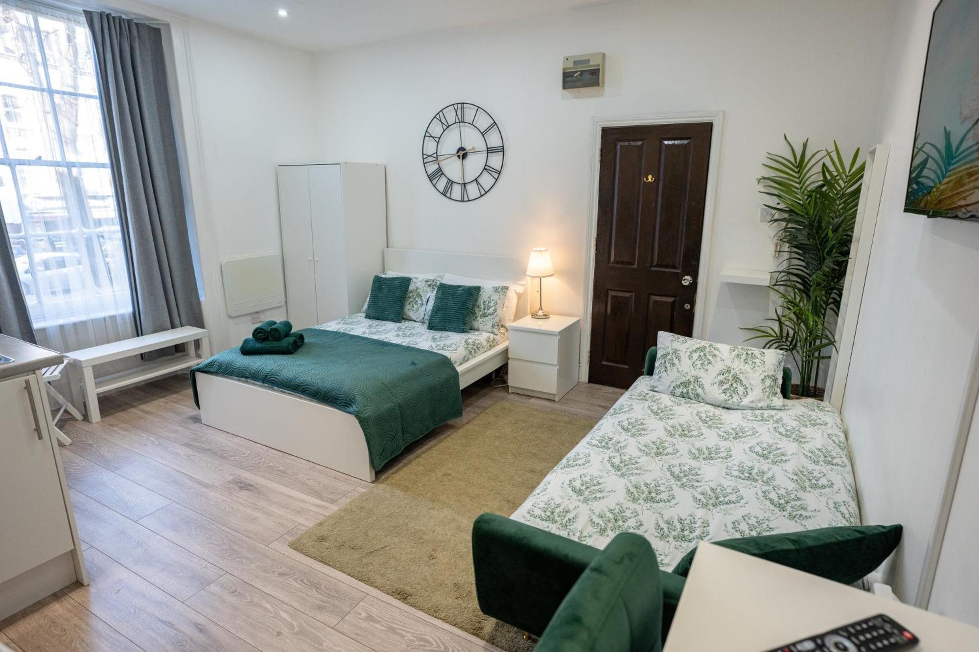 Beautiful Studio Flat In Hackney Next To Overground Station 伦敦 外观 照片