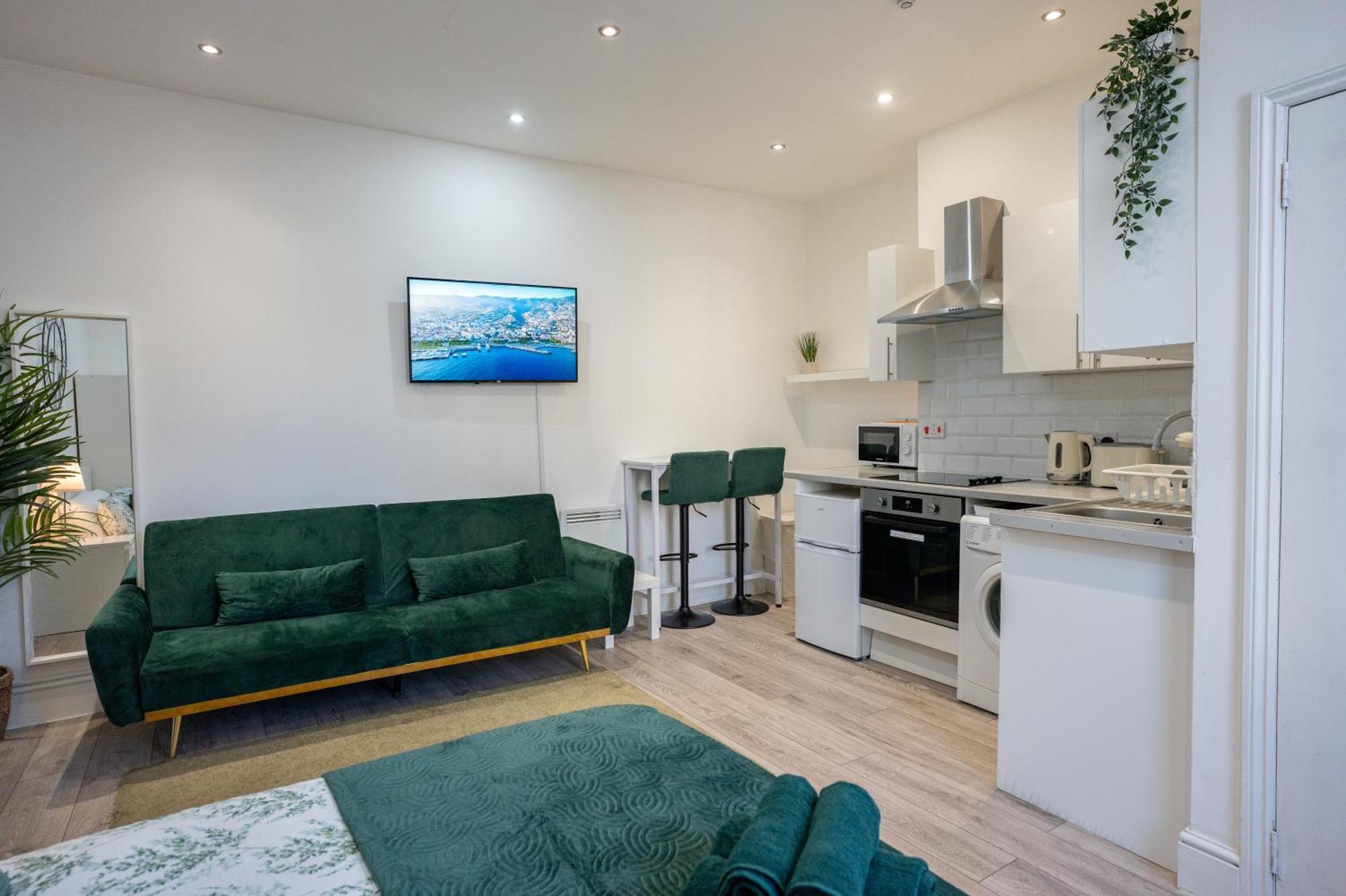 Beautiful Studio Flat In Hackney Next To Overground Station 伦敦 外观 照片